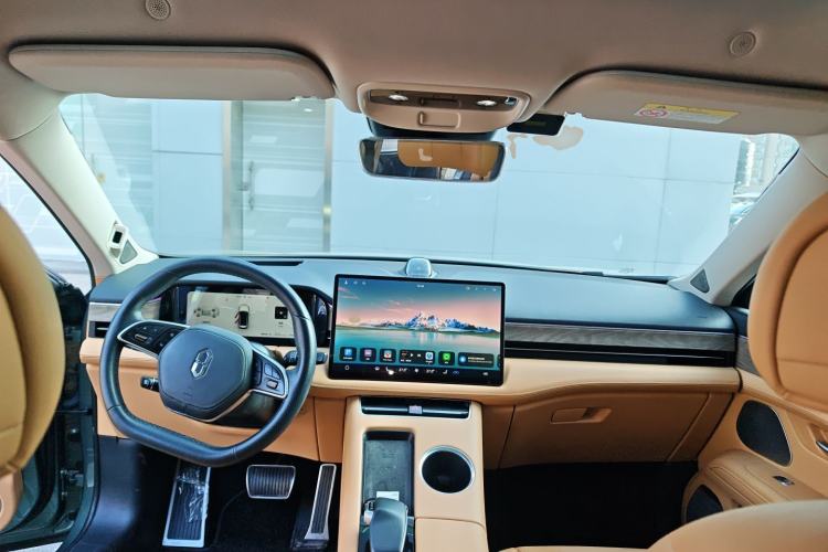 Used Hima AITO M5 2022 Extended-Range Four-Wheel Drive Ultimate Edition Center Console