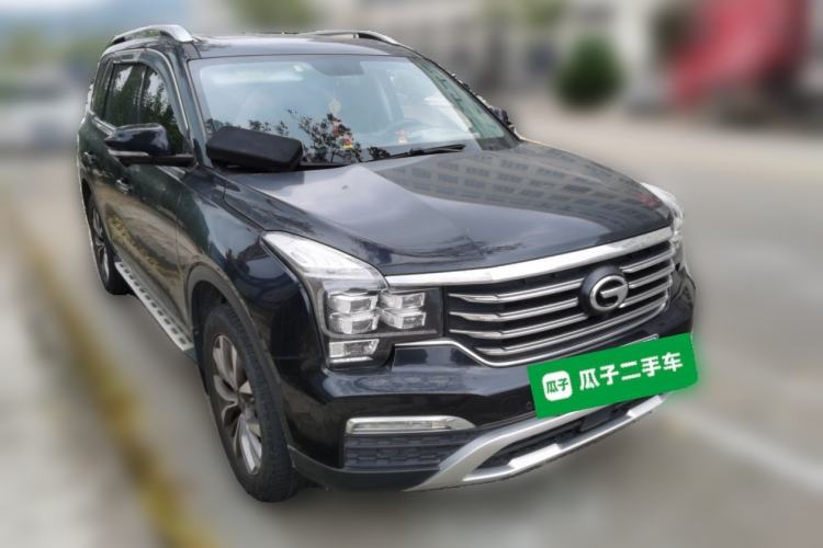 Used GAC Trumpchi GS8 2017 320T Two-Wheel Drive Luxury Smart Connectivity Version (7 Seats) Front Right 45 Deg