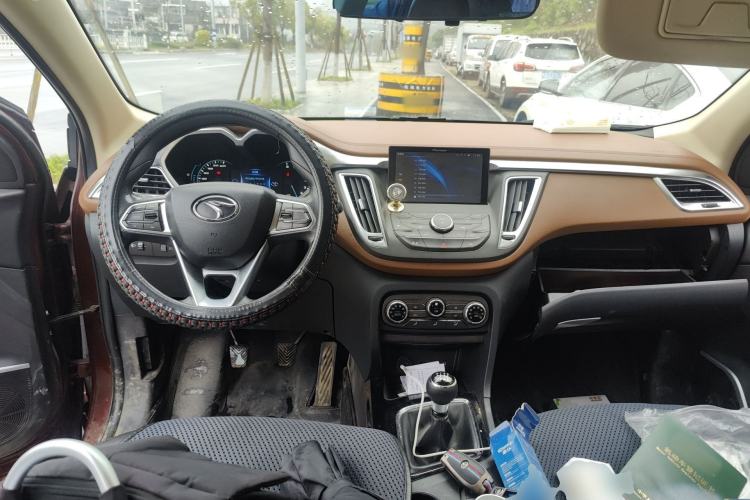 Used Soueast DX7 2016 1.5T Manual Triumph Edition
