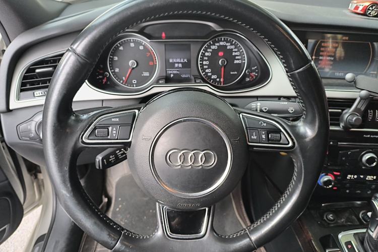 Used Audi A4L 2016 35 TFSI Collection Edition S line Comfort Model
