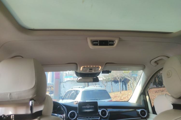 Used Mercedes-Benz V-Class 2017 V 260 Avantgarde Edition
