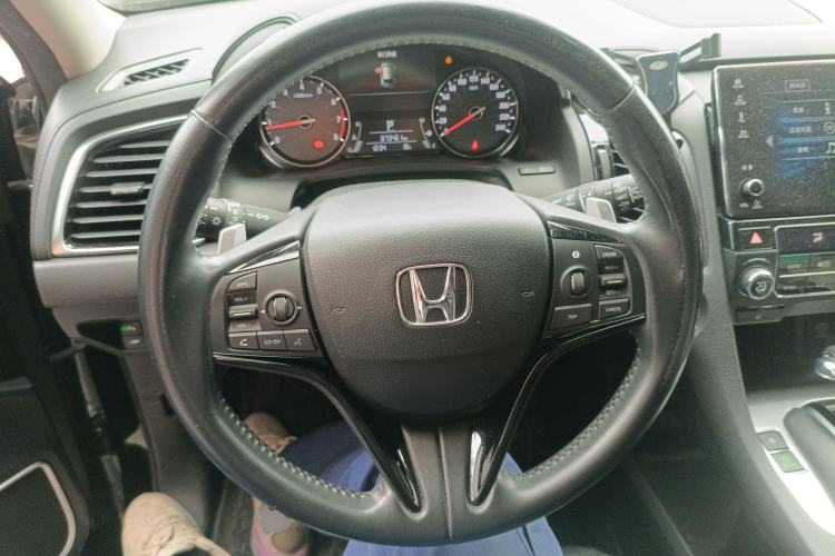 Used Honda Avancier 2017 240TURBO Two-Wheel Drive Premium Edition
