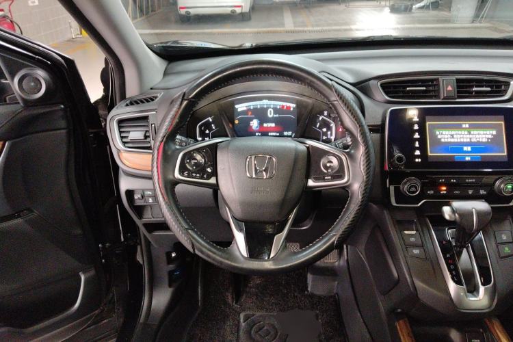 Used Honda CR-V 2017 240TURBO CVT Front-Wheel Drive Fashion Edition
