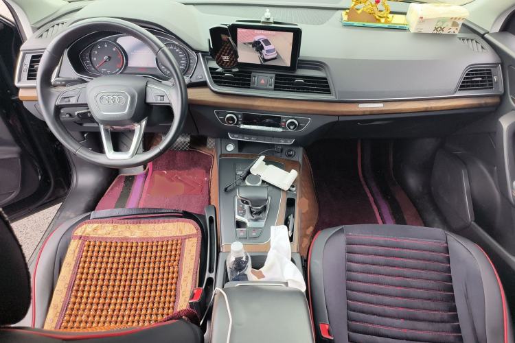 Used Audi Q5L 2020 Revised 40 TFSI Prestige Edition Center Console