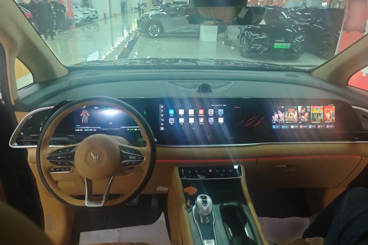 Used VOYAH Dream 2024 PHEV Ultra-Long Range Flagship Edition Center Console