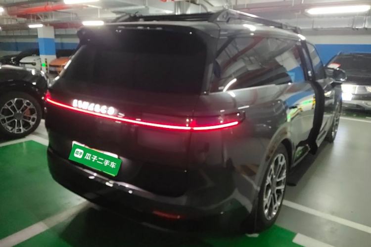 Used Lynk & Co 900 2025 2.0T Ultra
