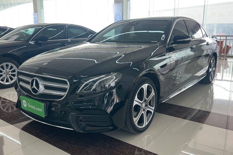 Used Mercedes-Benz E-Class 2016 E 300 L Sporty and Stylish Model