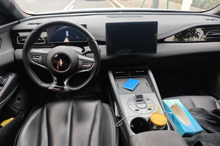 Used BYD Seal 06 New Energy 2024 DM-i 120KM Prestige Model Center Console