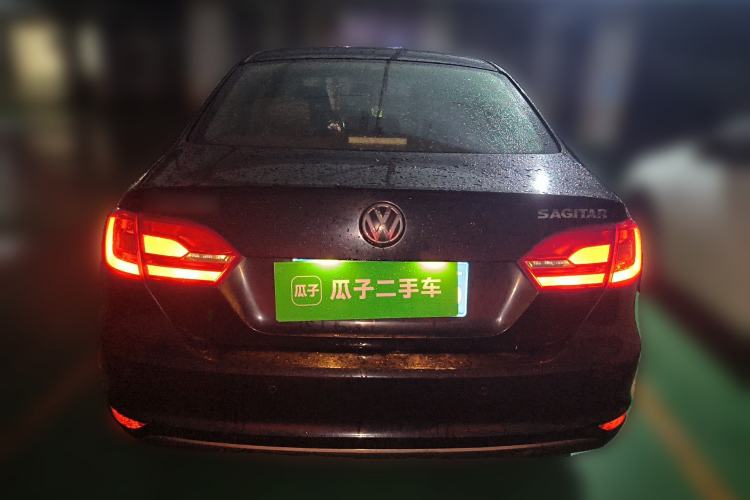 Used Volkswagen Sagitar 2014 1.6L Manual Comfort Model Rear