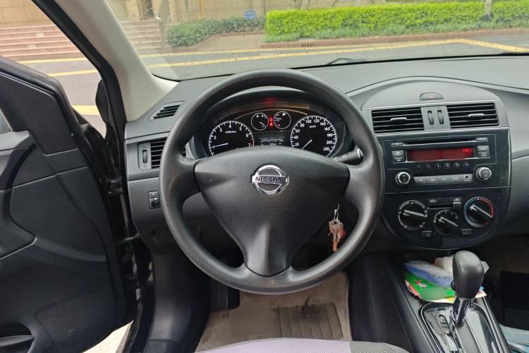 Used Nissan Tiida 2011 1.6L CVT Comfort Model Steering Wheel