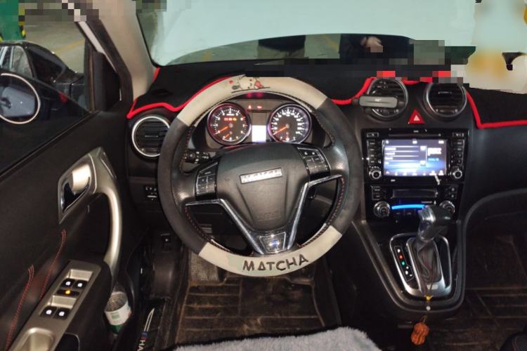 Used Haval H6 2016 Upgraded Model 1.5T Automatic Two-Wheel Drive Elite Version Steering Wheel