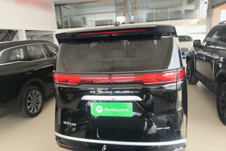 Used Denza D9 2022 DM-i 970 Four-Wheel Drive Prestige Model