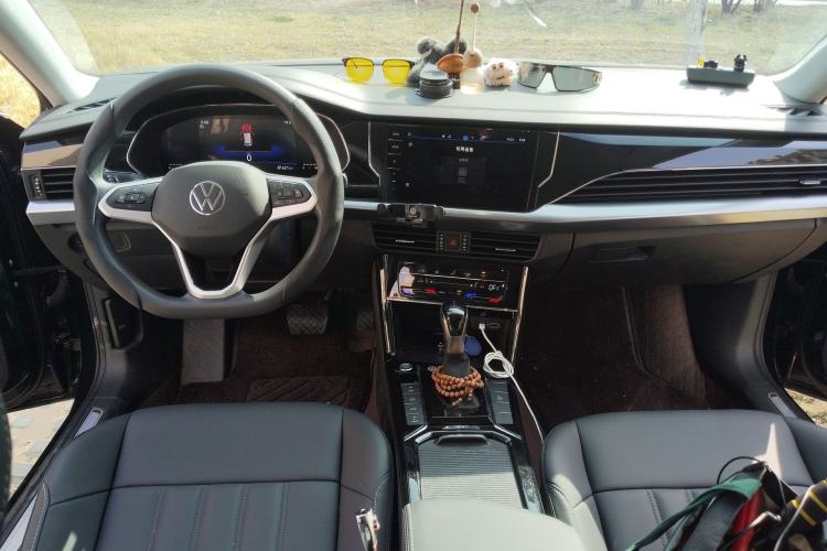 Used Volkswagen Passat New Energy 2025 430 PHEV Hybrid Business Edition
