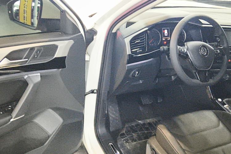 Used Volkswagen Tayron 2019 330TSI Two-Wheel Drive Luxury Model China VI Standard Driver Seat