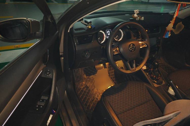 Used Skoda Octavia 2018 TSI230 DSG Luxury Edition