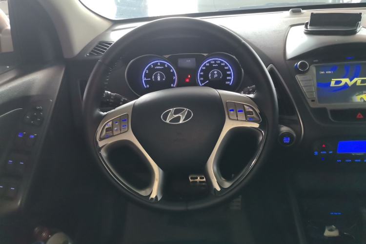 Used Hyundai ix35 2012 2.4L Automatic Two-Wheel Drive Prestige Edition GLS Steering Wheel