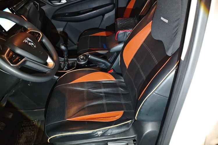 Used Baojun 730 2019 1.5L Manual Fashion Model 7-seater China VI
