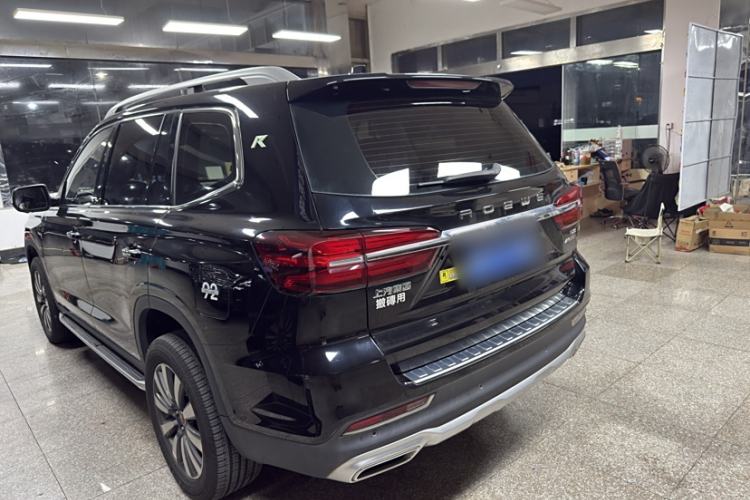 Used Roewe RX8 2018 30T Smart Connectivity Two-Wheel Drive Flagship Edition