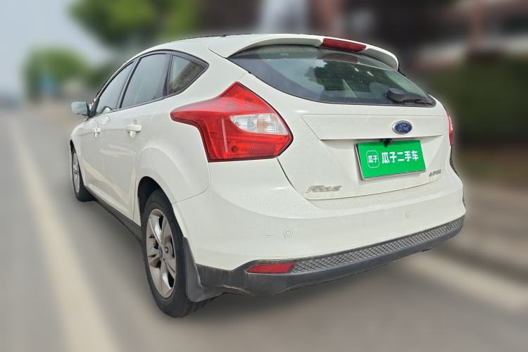 Used Ford Focus 2012 Hatchback 1.6L Automatic Fashion Edition

