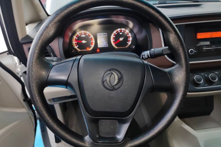 Used FORTHING Lingzhi 2019 M5L 1.6L 7-Seater Base Model China VI Standard