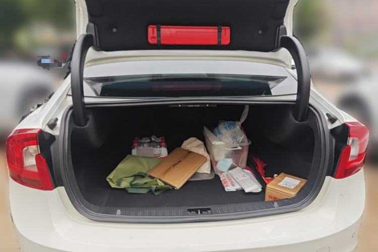 Used Volvo S60 2014 T5 Zhiyi Edition Trunk