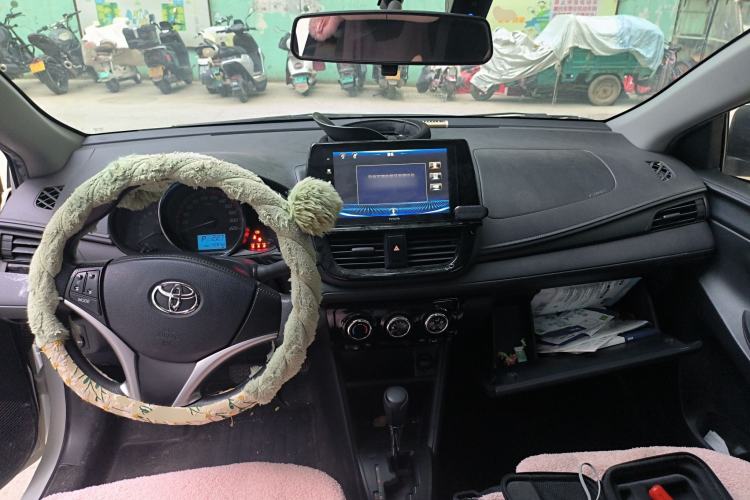 Used Toyota Vios 2022 1.5L 20th Anniversary Edition Center Console