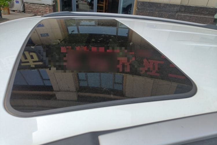 Used Buick Encore 2015 1.4T Automatic Two-Wheel Drive Urban Elite Version
