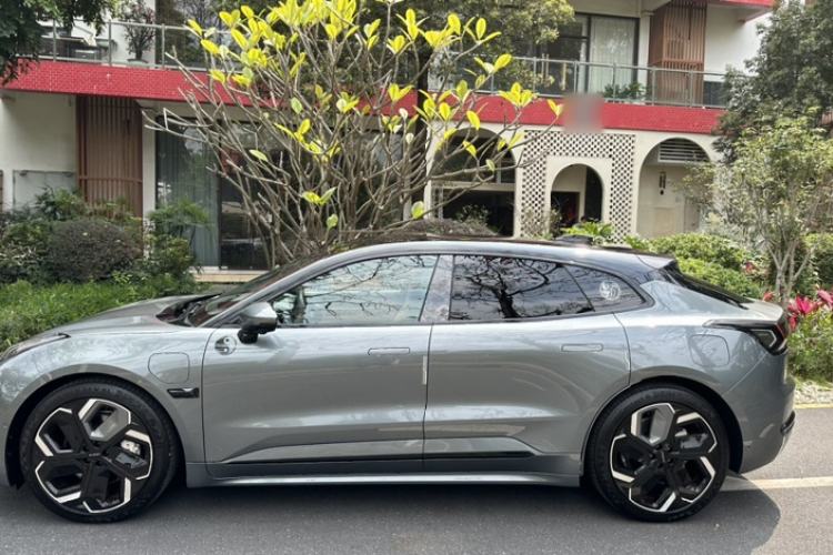 Used Zeekr 001 2022 Ultra-Long Range Dual-Motor YOU Version