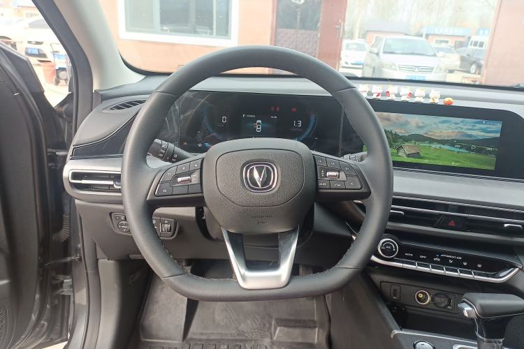 Used Changan Eado 2021 PLUS Blue Whale NE 1.4T GDI DCT Prestige Model
