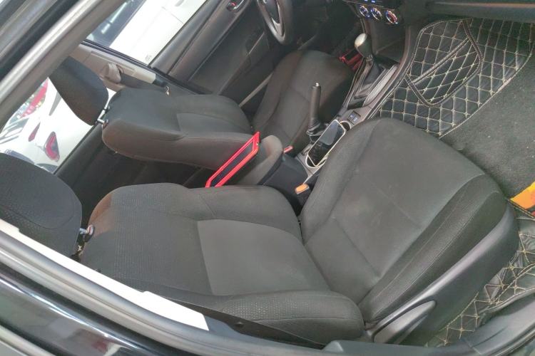 Used Toyota Levin 2018 185T CVT Luxury Edition Right Front Seat