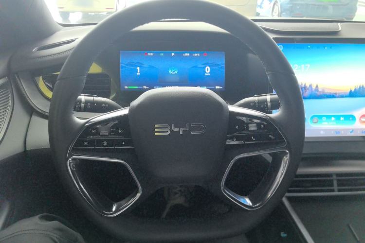 Used BYD Seal 2023 DM-i 1.5L 121km Luxury Model Steering Wheel