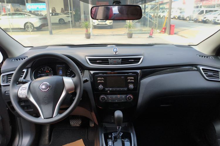 Used Nissan Qashqai 2016 2.0L CVT Elite Edition