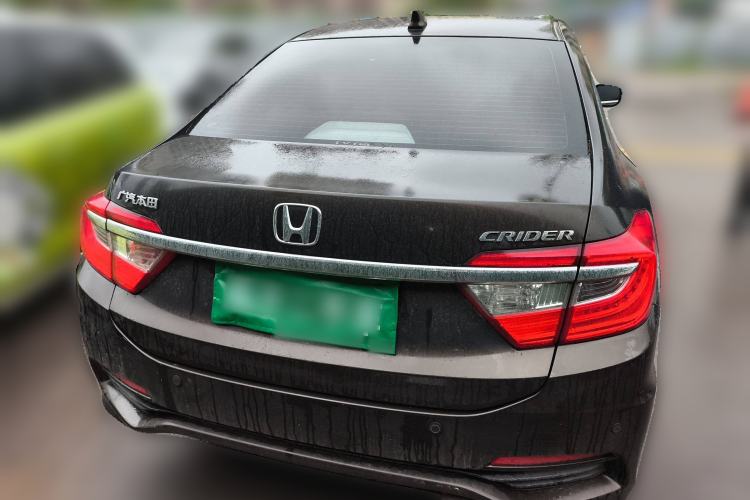 Used Honda Crider 2013 1.8L automatic luxury edition
