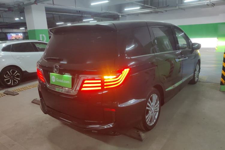 Used Honda Elysion 2016 2.4L Style Edition