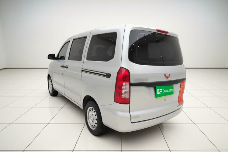 Used Wuling Hongguang V 2022 1.5L Jingqu Edition Electric-Assist LAR