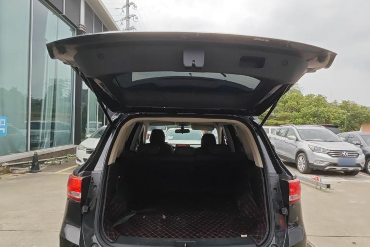 Used Zotye T500 2018 1.5T Manual Luxury Model Trunk