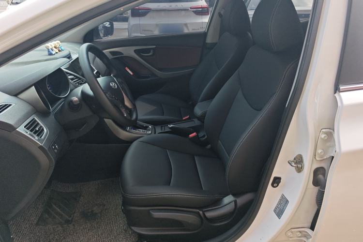 Used Hyundai Elantra (5th Generation / Langdong) 2016 1.6L Automatic Smart Version Left Front Seat