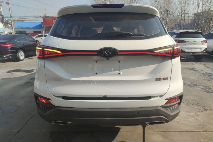 Used SOL X8 2021 300T DCT Luxury Smart Connect Edition 5 Seats
