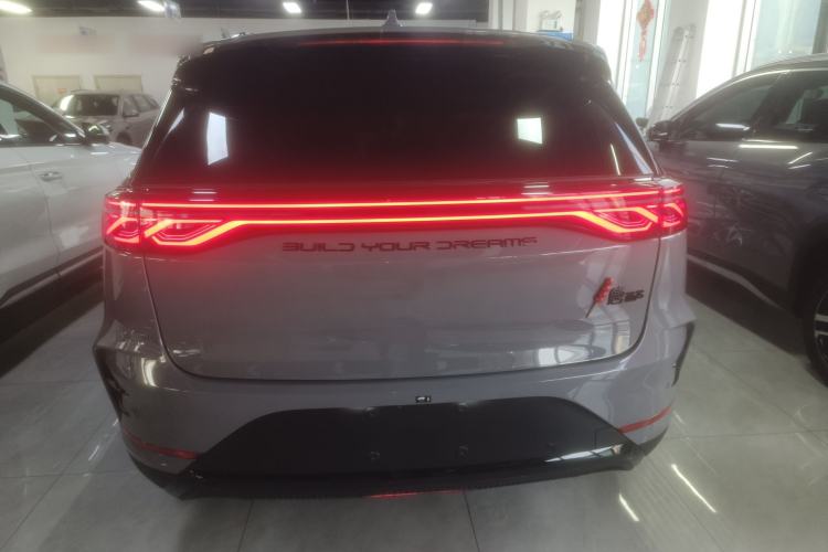 Used BYD Tang New Energy 2025 DM-i 115KM Prestige Model Rear