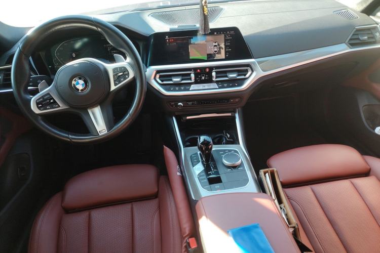 Used BMW 4 Series 2022 430i Gran Coupe M Sport Night Edition Center Console