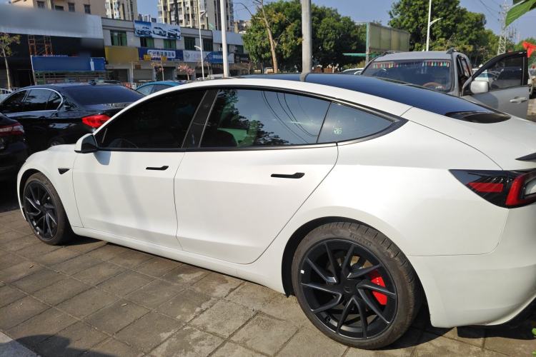 Used Tesla Model 3 2024 High-Performance All-Wheel-Drive Version