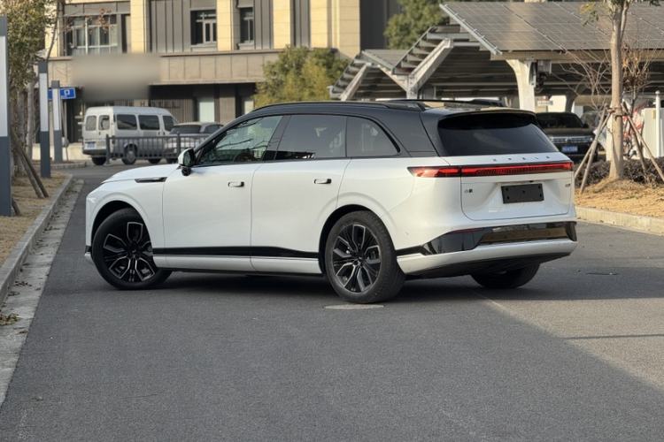 Used XPeng G9 2025 625 Long-Range Max Exterior 5