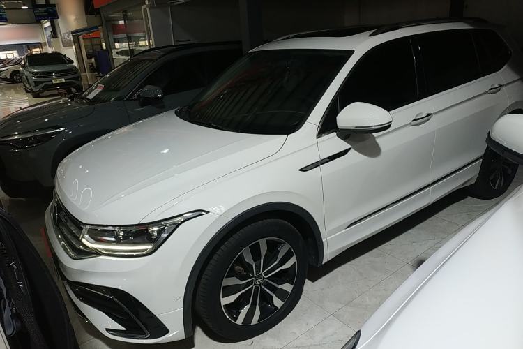 Used Volkswagen Tiguan L 2022 330TSI Automatic Two-Wheel Drive R-Line Enhanced Edition