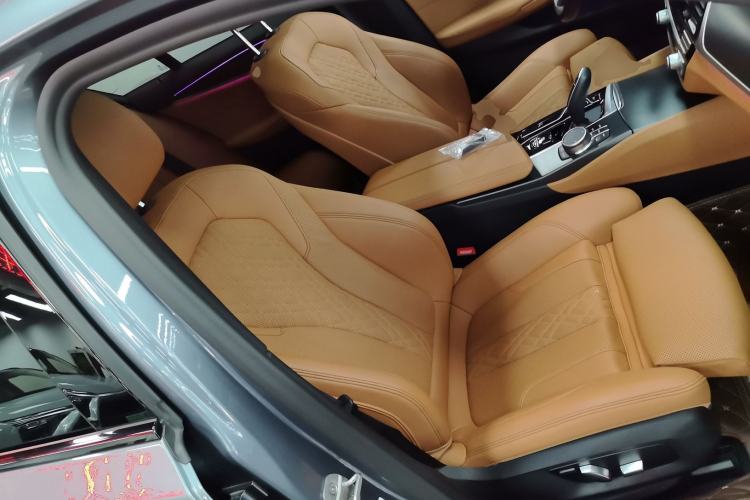 Used BMW 5 Series 2021 525i M Sport Package
