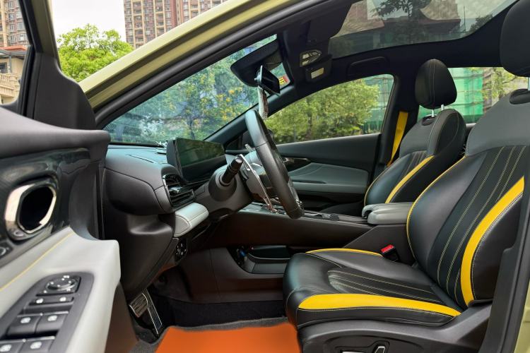 Used GAC Trumpchi EMPOW 2021 270T DCT J15 Version Interior 1