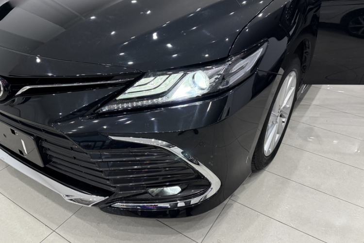 Used Toyota Camry 2023 2.0G Luxury Edition
