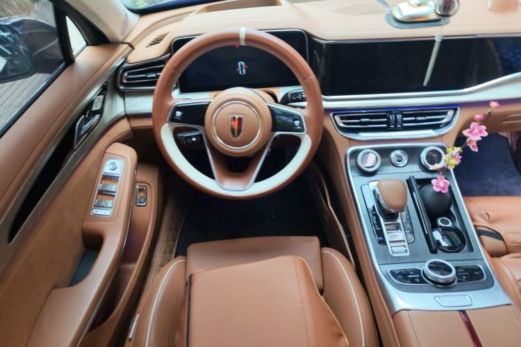 Used Hongqi H9 2022 2.0T Smart Connect Flagship Edition
