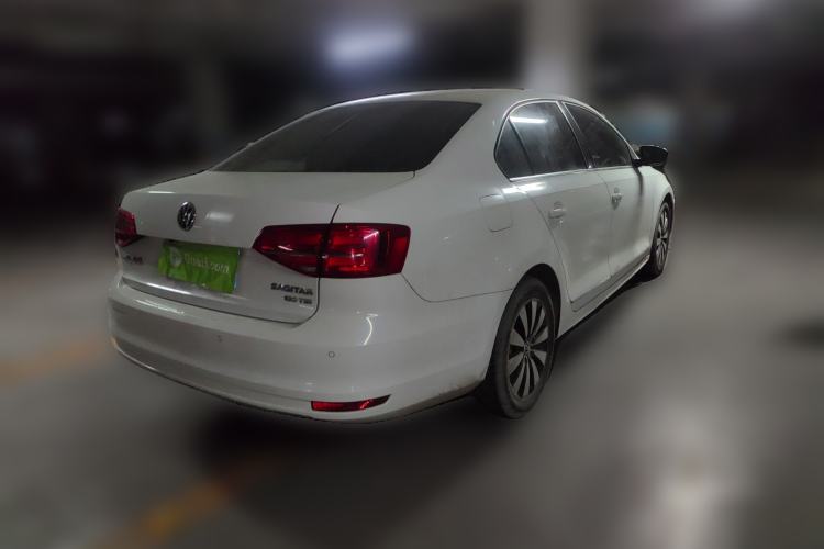 Used Volkswagen Sagitar 2017 180TSI Automatic Luxury Edition
