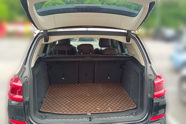 Used BMW X3 2018 xDrive28i M Sport Package China VI Trunk