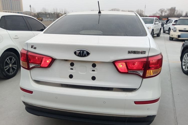 Used Kia K2 2015 Sedan 1.4L MT GLS
